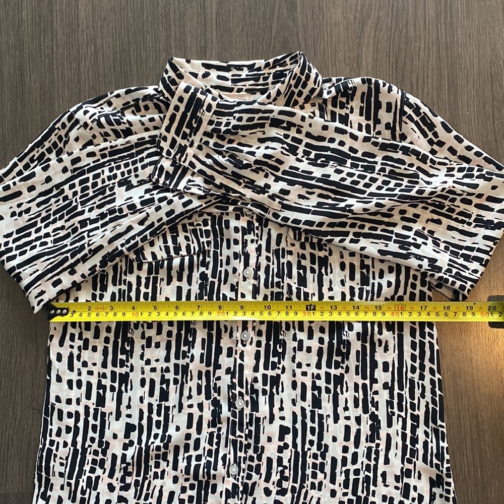 LOFT Pattern Button Down - Picture 4 of 7